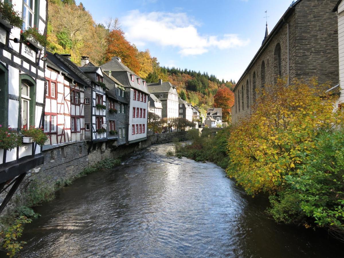 Historisches Haus Im Herzen Von Monschau Exteriér fotografie